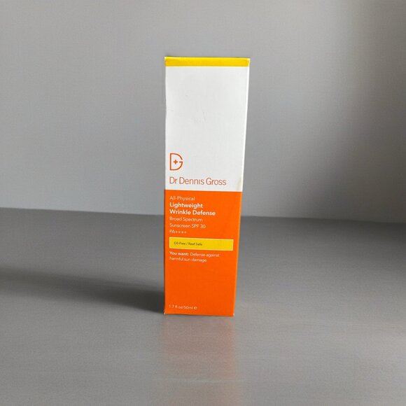 Dr. Dennis Gross All-Physical Lightweight Wrinkle Defense Sunscreen SPF 30 PA+++ - Picture 1 of 6